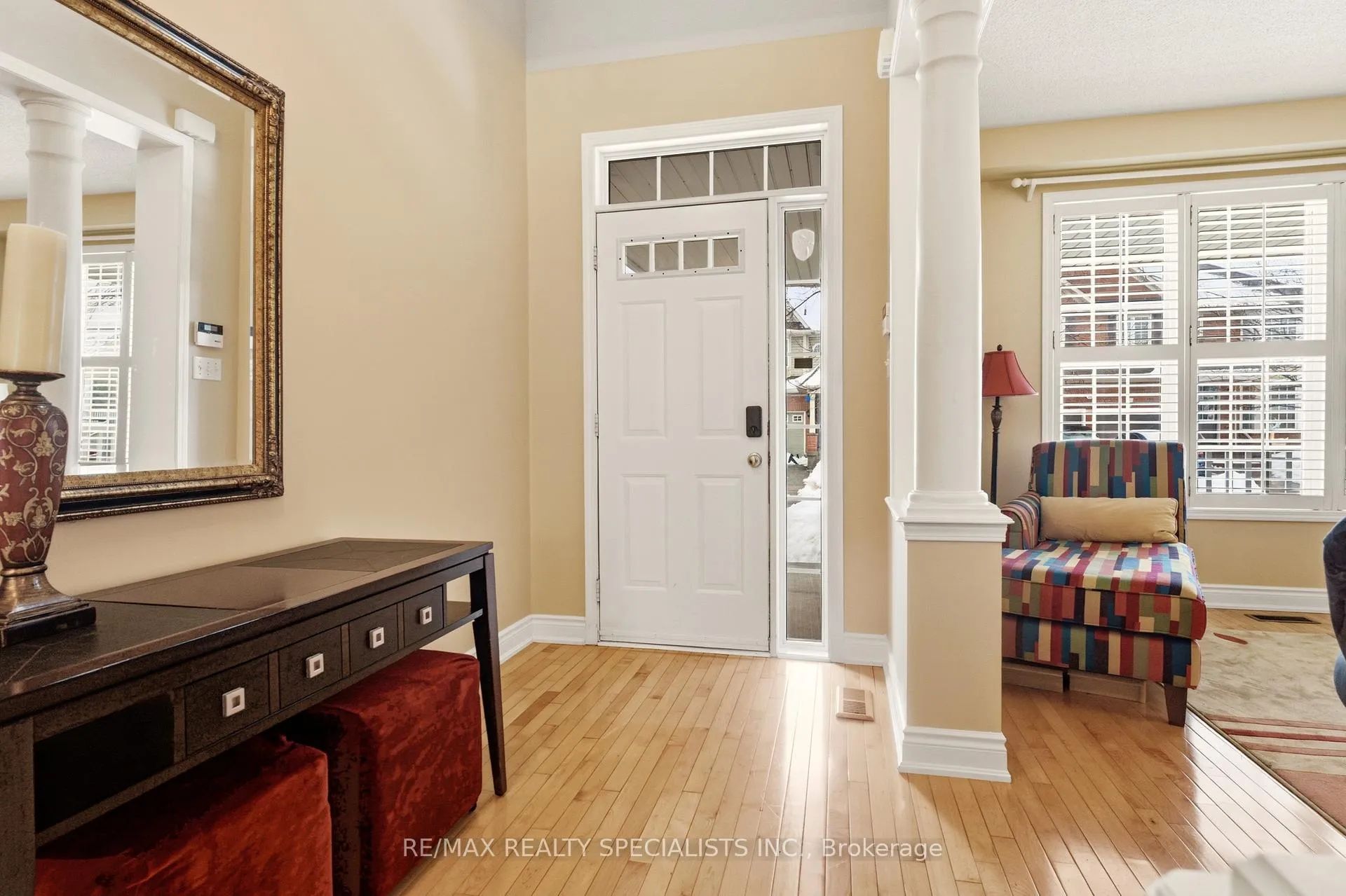 Photo 3 of 23 Emmett Circle, Brampton, Fletcher's Meadow — HOMEH