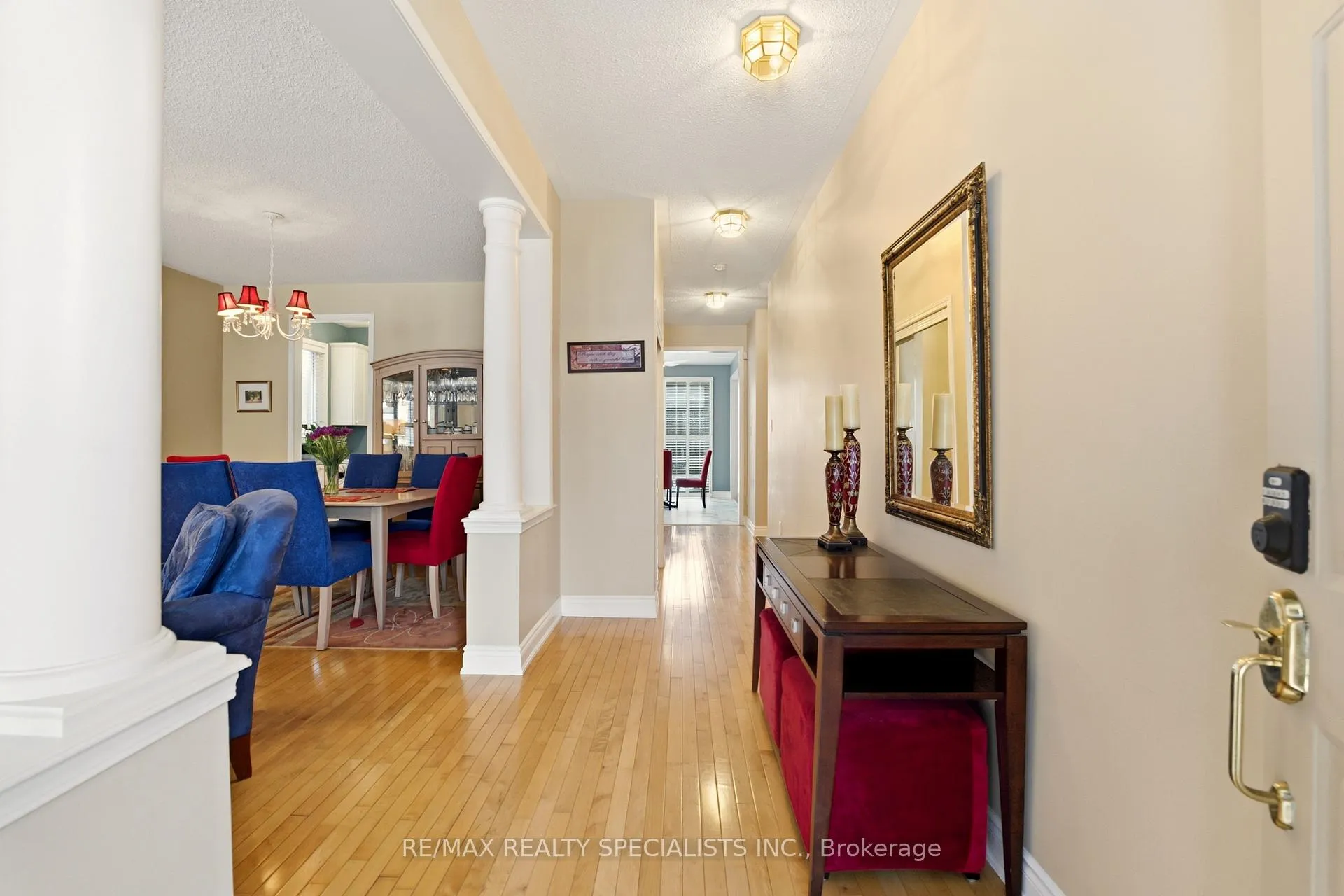 Photo 4 of 23 Emmett Circle, Brampton, Fletcher's Meadow — HOMEH