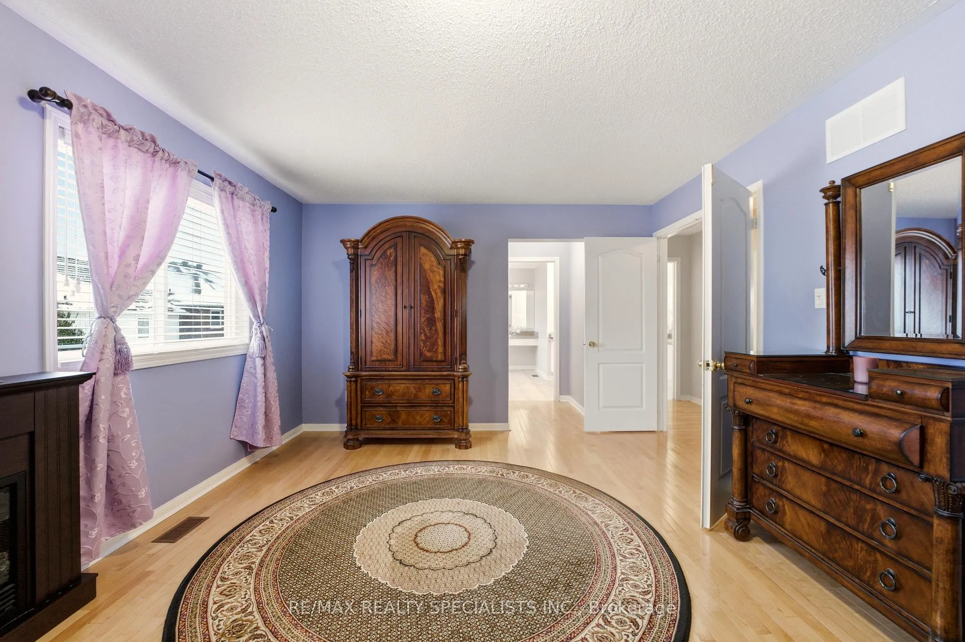 Photo 20 of 23 Emmett Circle, Brampton, Fletcher's Meadow — HOMEH