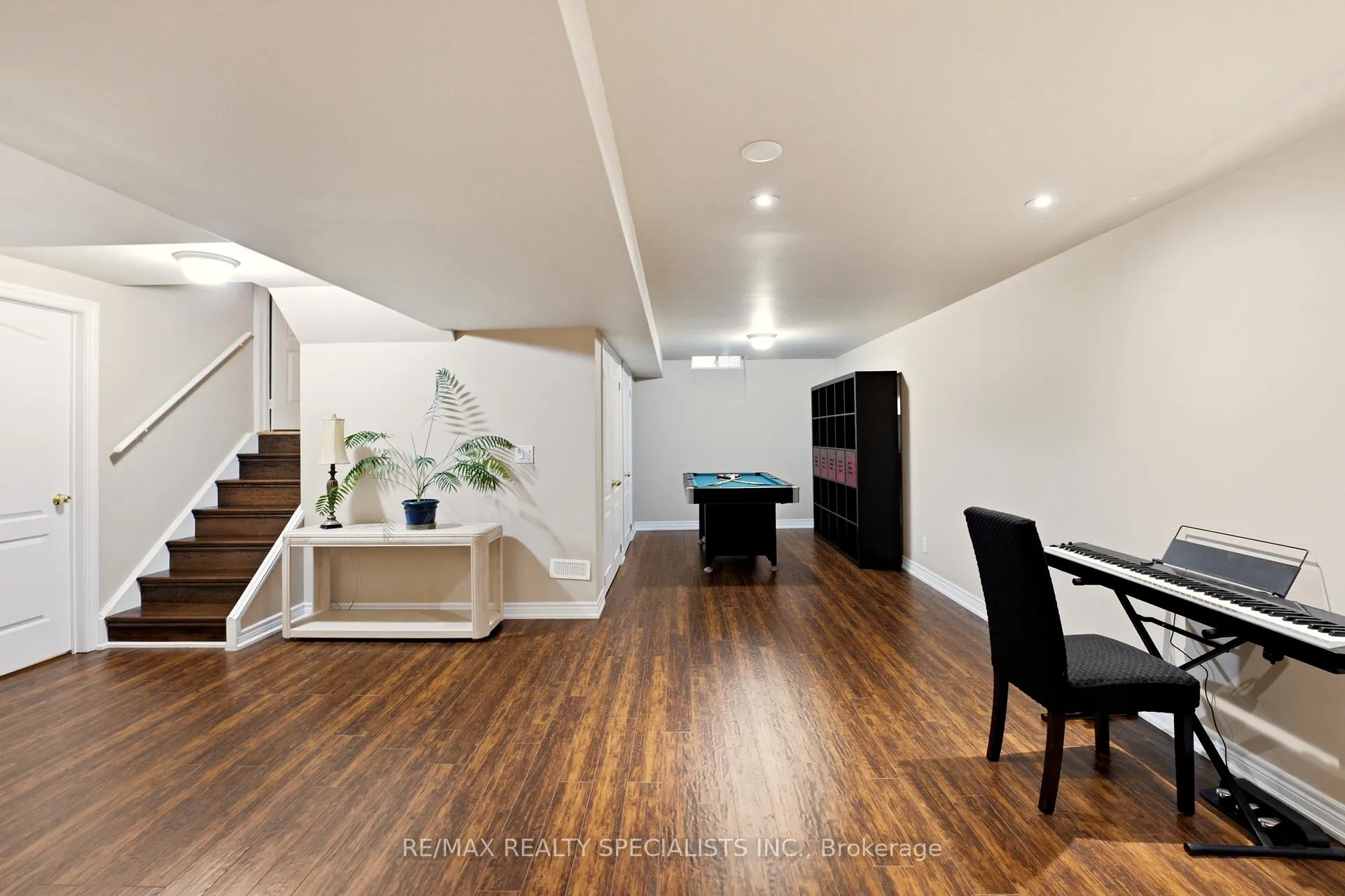 Photo 32 of 23 Emmett Circle, Brampton, Fletcher's Meadow — HOMEH