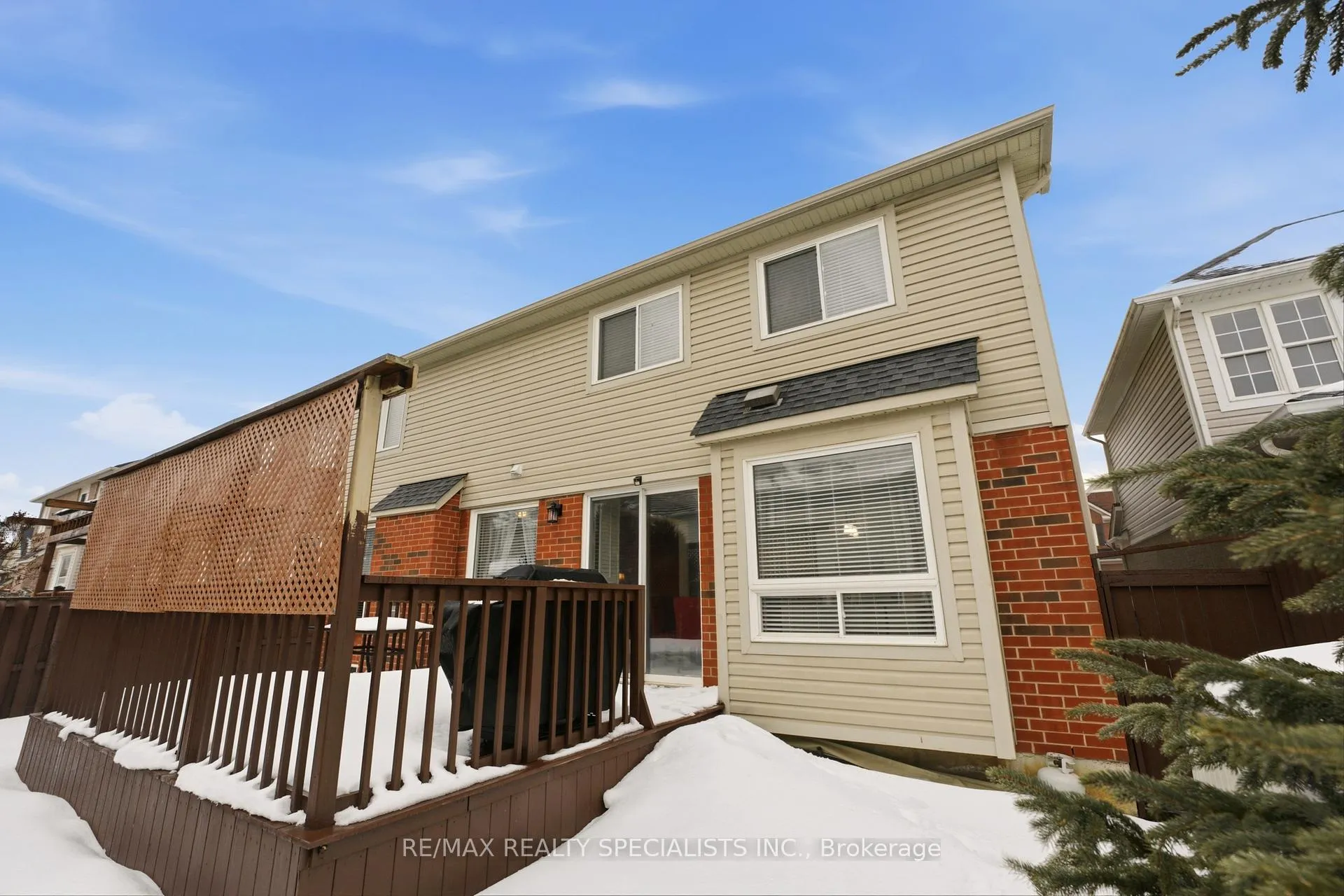 Photo 39 of 23 Emmett Circle, Brampton, Fletcher's Meadow — HOMEH