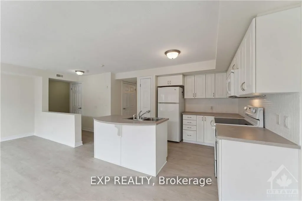 Photo 10 of Unit 3, 305 Cresthaven Drive, Ottawa, Barrhaven East — HOMEH