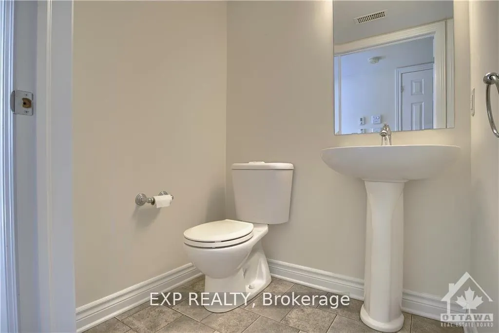 Photo 20 of Unit 3, 305 Cresthaven Drive, Ottawa, Barrhaven East — HOMEH