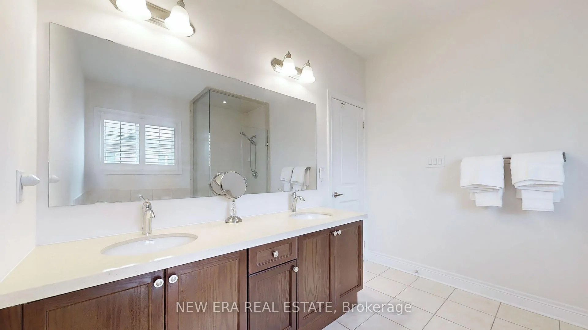 Photo 30 of 77 Wildflower Lane, Halton Hills, Georgetown — HOMEH