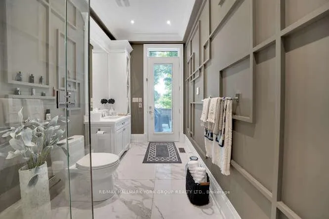 Photo 22 of 82 Elizabeth Grove, King, King City — HOMEH