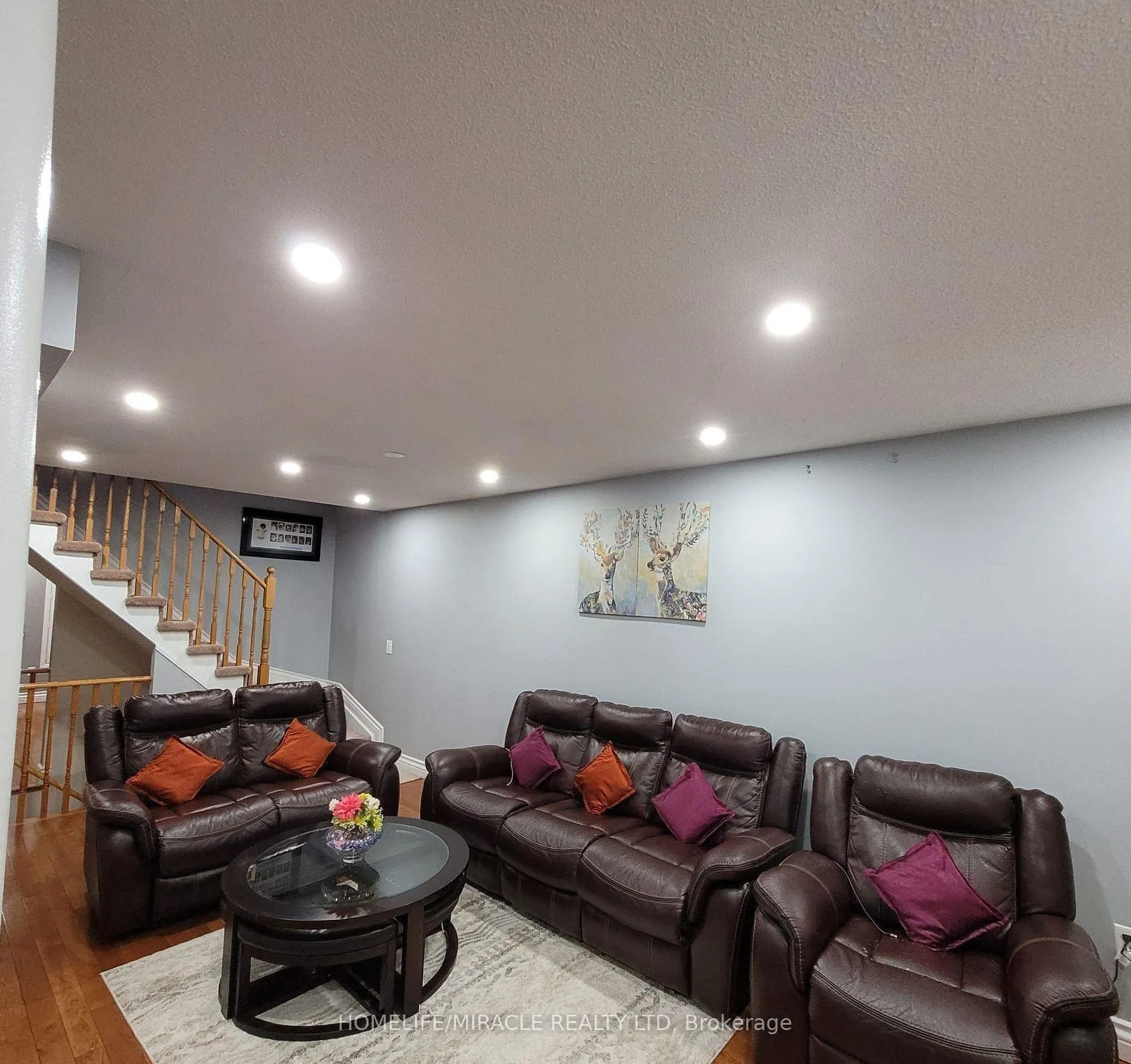 Photo 4 of 67 Seaside Circle, Brampton, Sandringham-Wellington — HOMEH