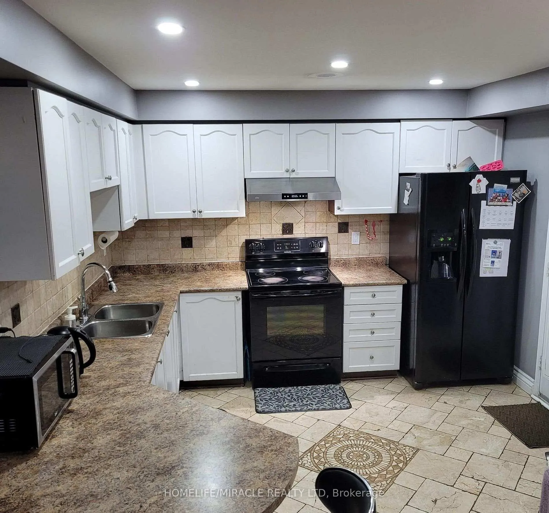 Photo 17 of 67 Seaside Circle, Brampton, Sandringham-Wellington — HOMEH