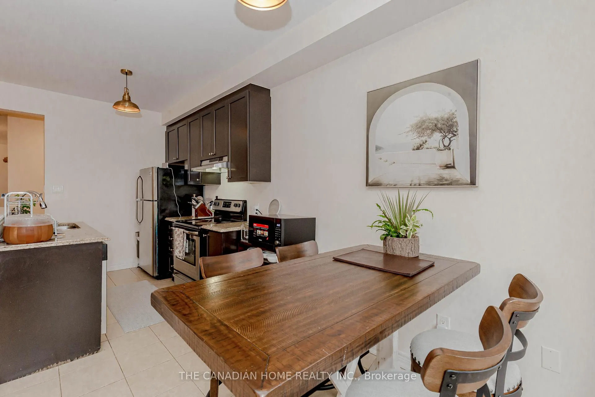 Photo 18 of 200 Sky Harbour Drive, Brampton, Bram West — HOMEH