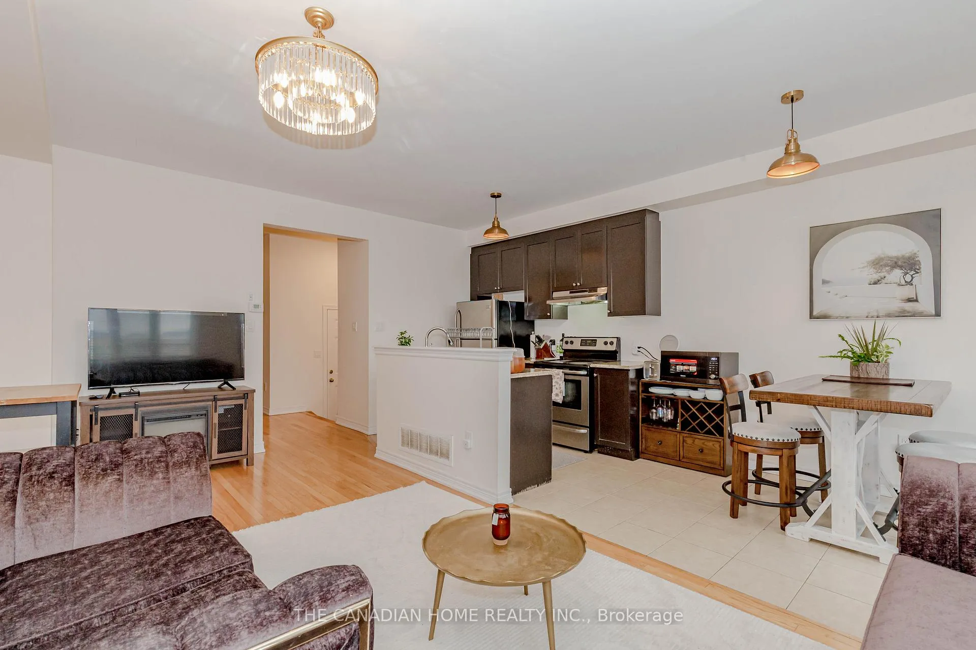Photo 24 of 200 Sky Harbour Drive, Brampton, Bram West — HOMEH