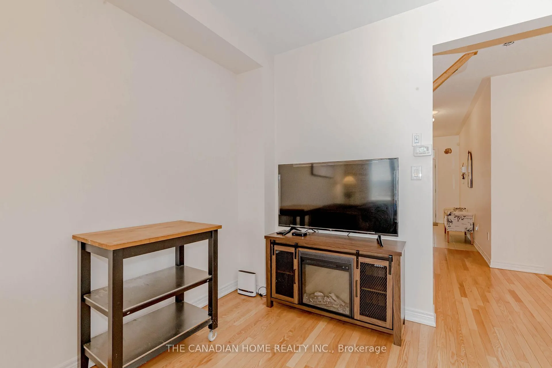 Photo 25 of 200 Sky Harbour Drive, Brampton, Bram West — HOMEH