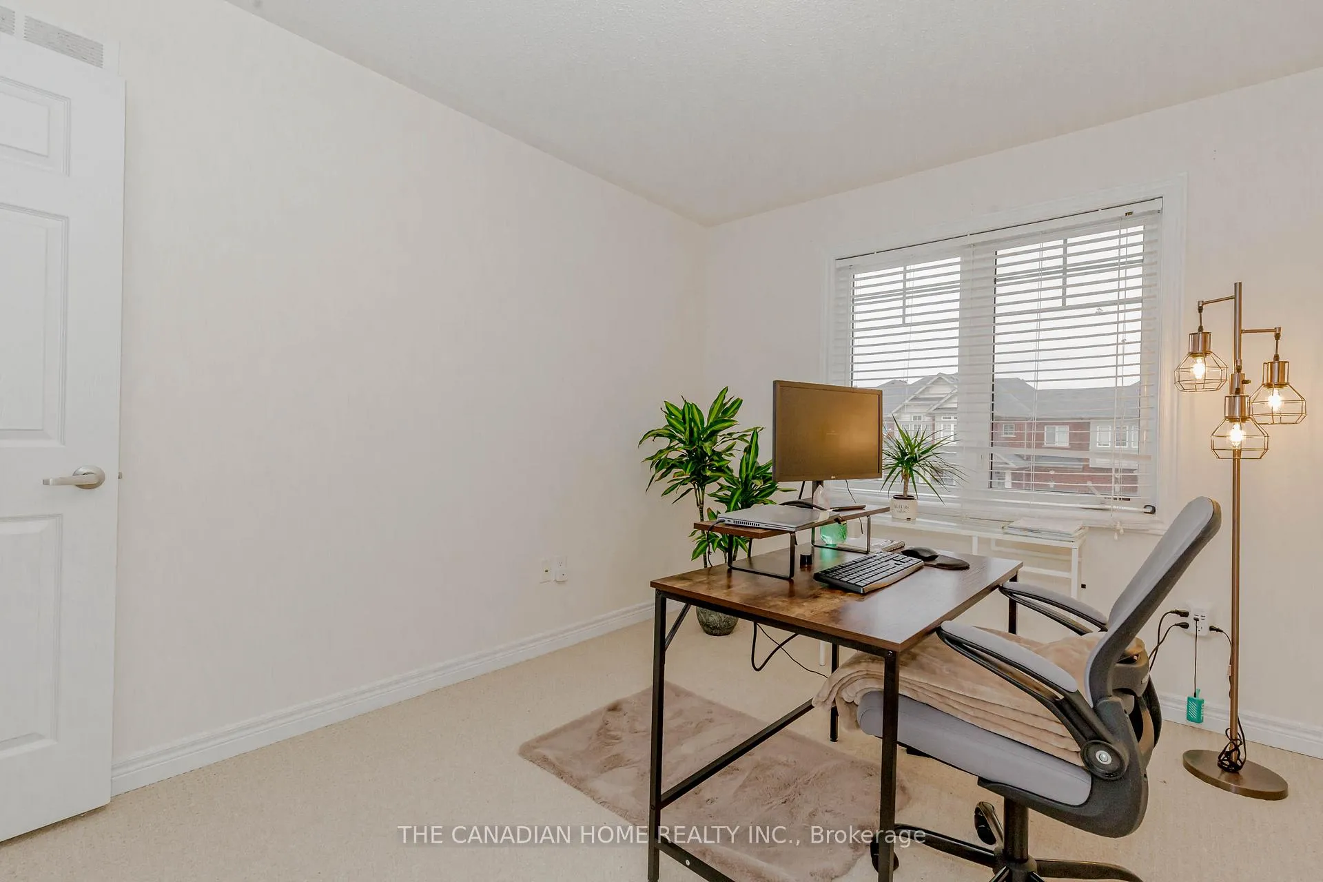 Photo 45 of 200 Sky Harbour Drive, Brampton, Bram West — HOMEH