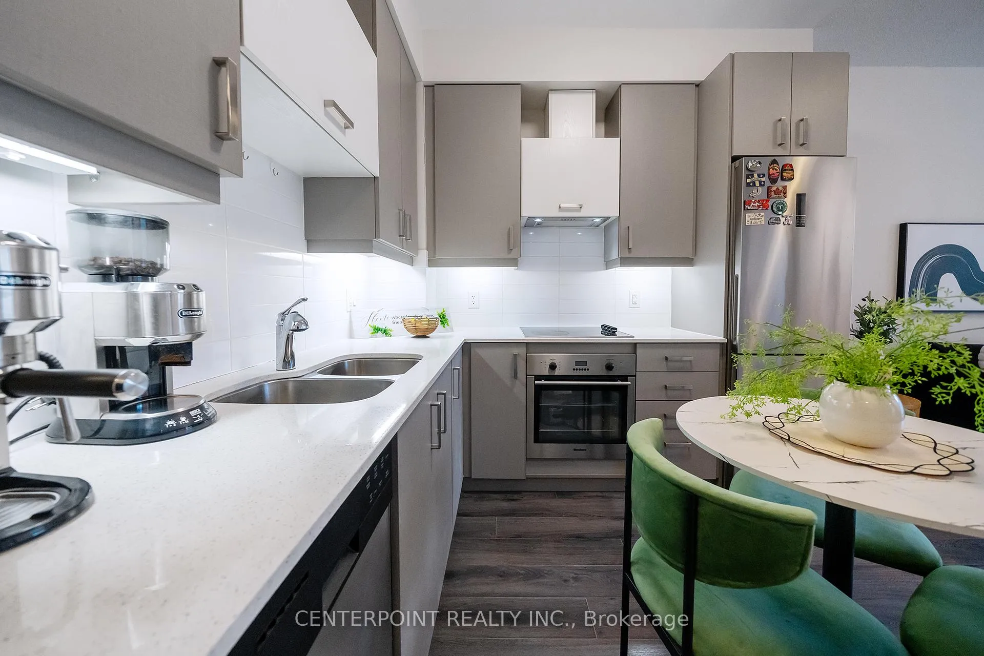 Photo 9 of Unit 627, 28 Uptown Drive, Markham, Unionville — HOMEH