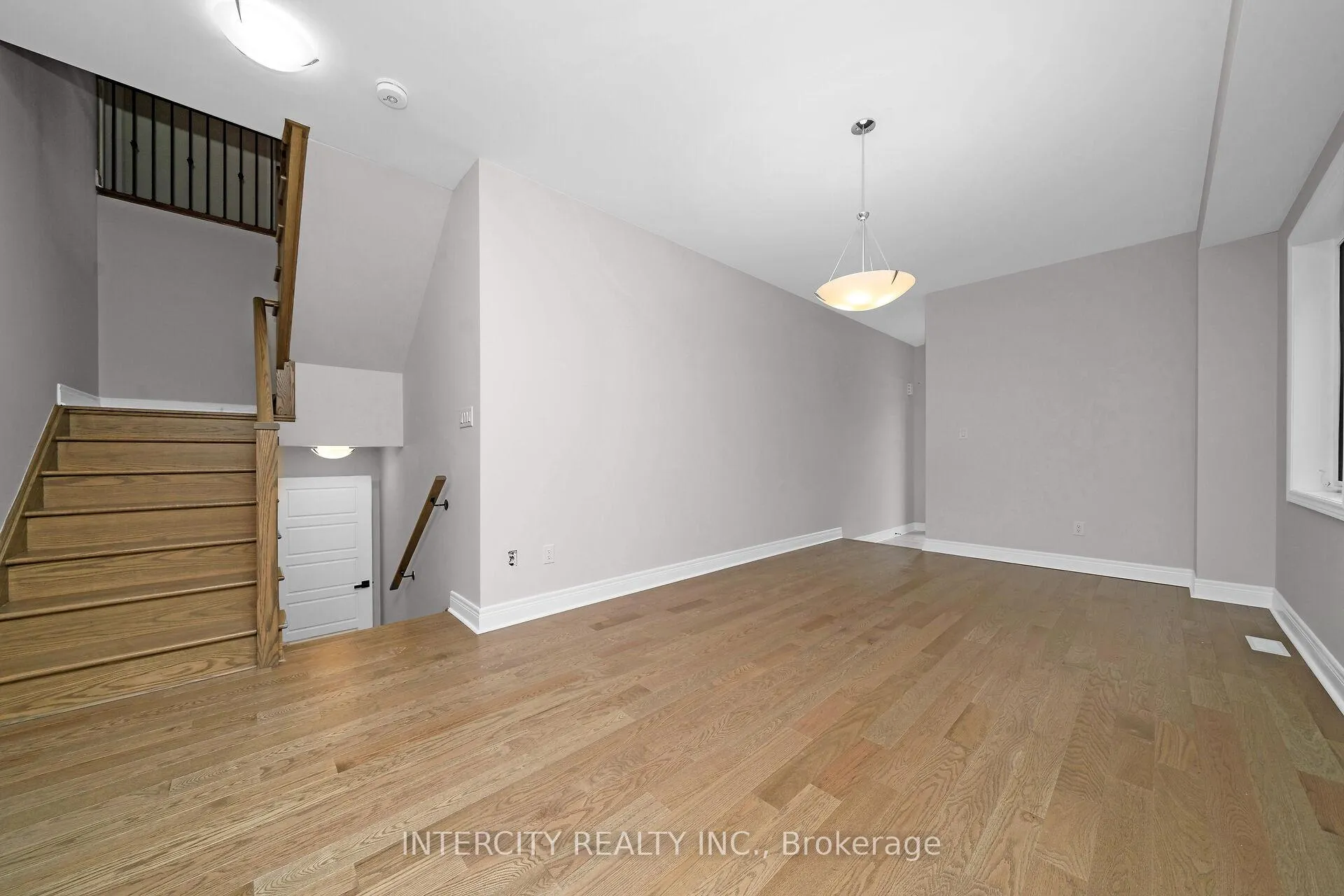 Photo 6 of Unit Lot 116, 19 Kessler Drive, Brampton, Sandringham-Wellington — HOMEH