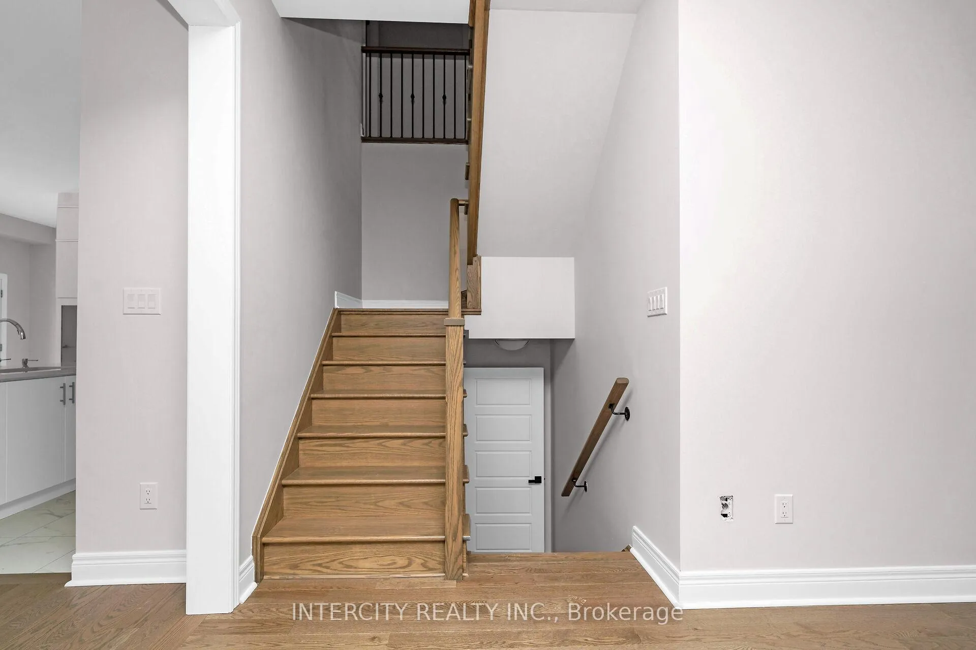 Photo 16 of Unit Lot 116, 19 Kessler Drive, Brampton, Sandringham-Wellington — HOMEH