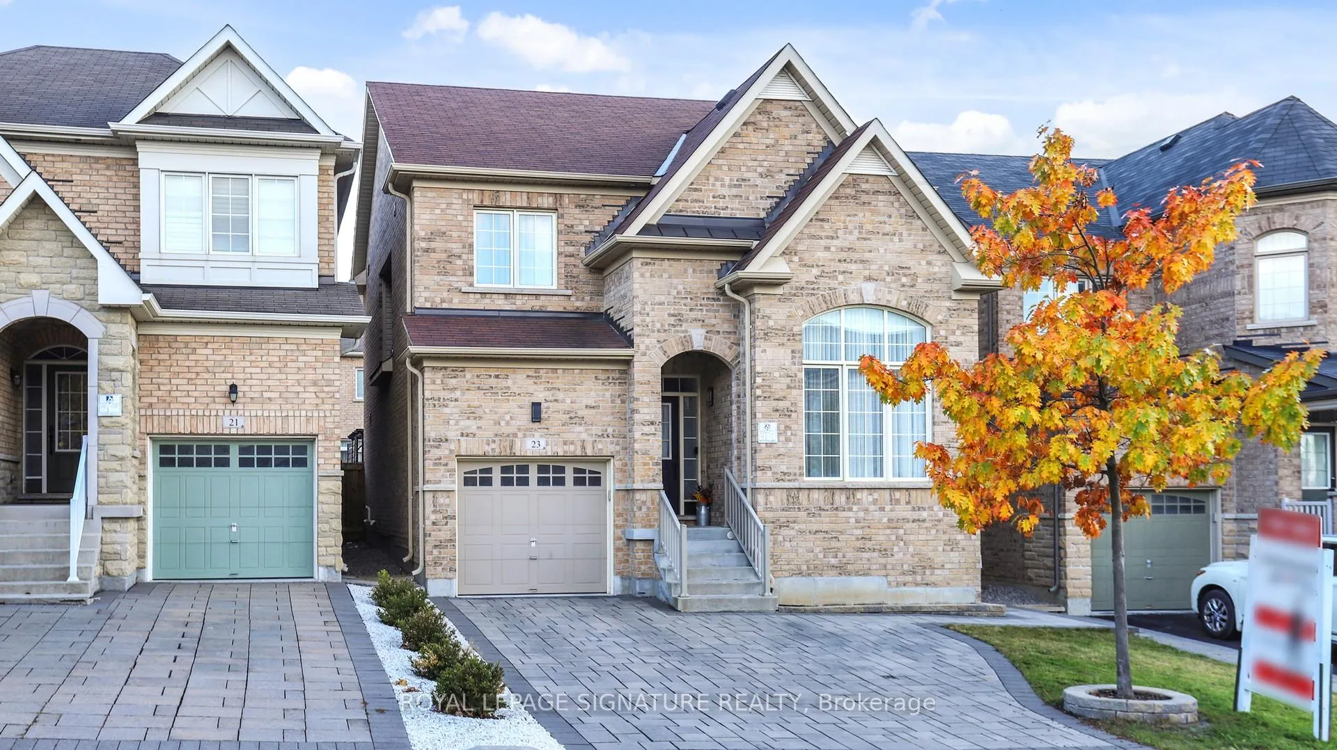 Photo 1 of 23 Frederick Stamm Crescent, Markham, Berczy — HOMEH