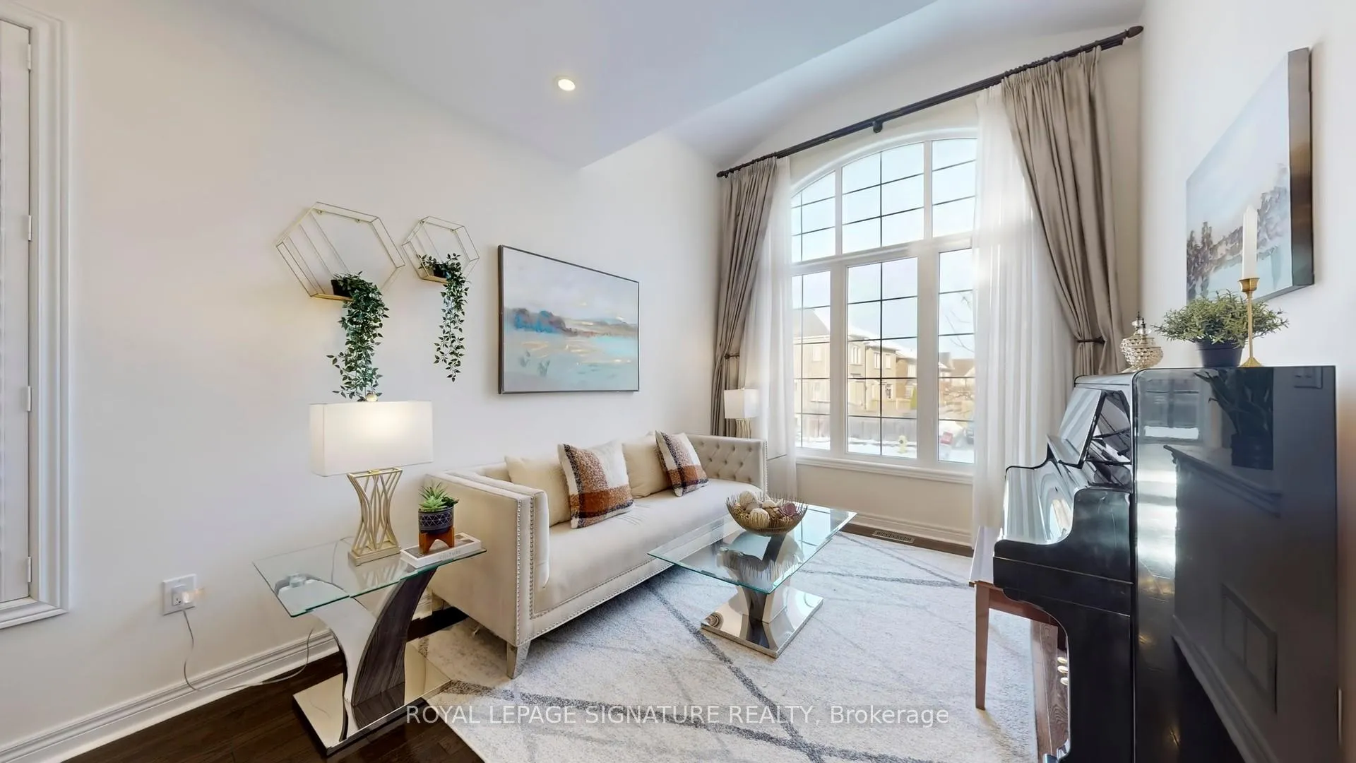 Photo 2 of 23 Frederick Stamm Crescent, Markham, Berczy — HOMEH