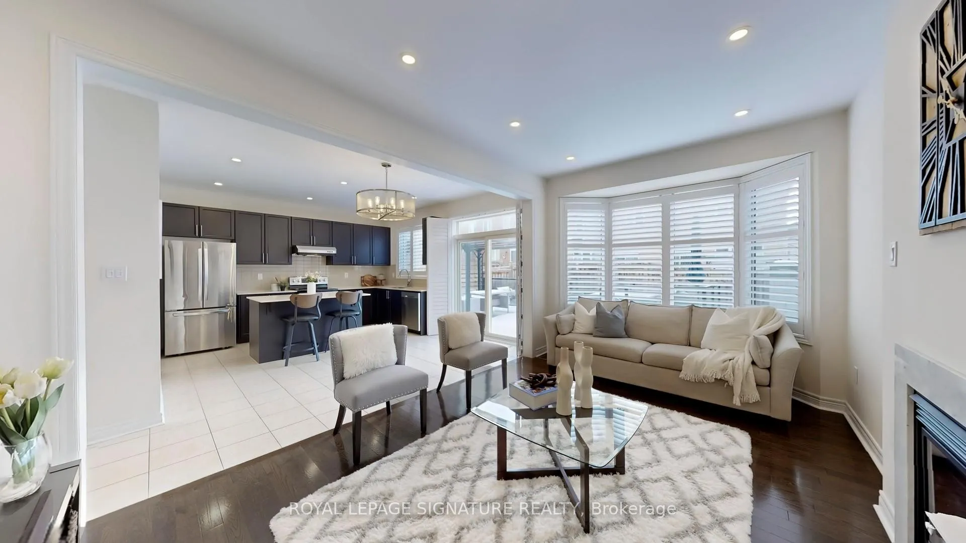 Photo 5 of 23 Frederick Stamm Crescent, Markham, Berczy — HOMEH