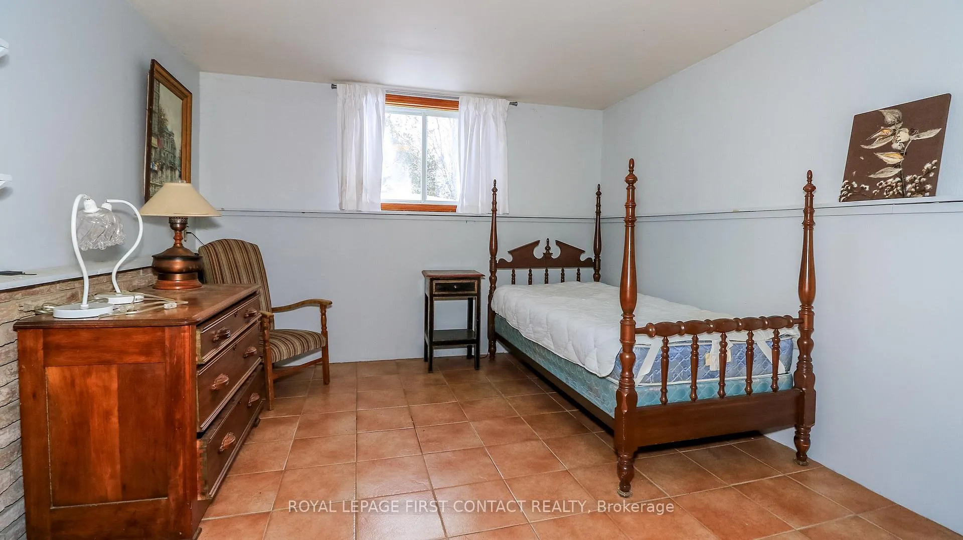 Photo 6 of 6237 2 Concession, Clearview, Rural Clearview — HOMEH