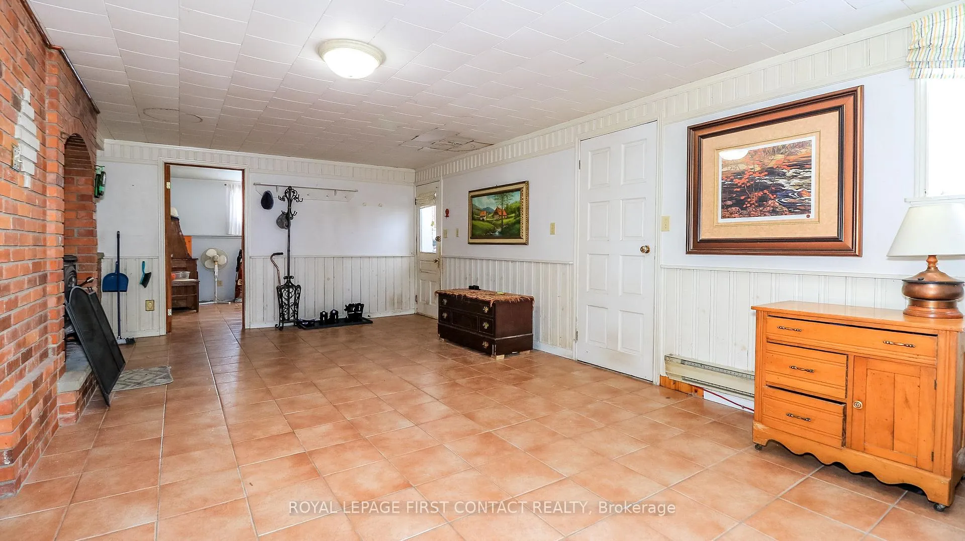 Photo 9 of 6237 2 Concession, Clearview, Rural Clearview — HOMEH