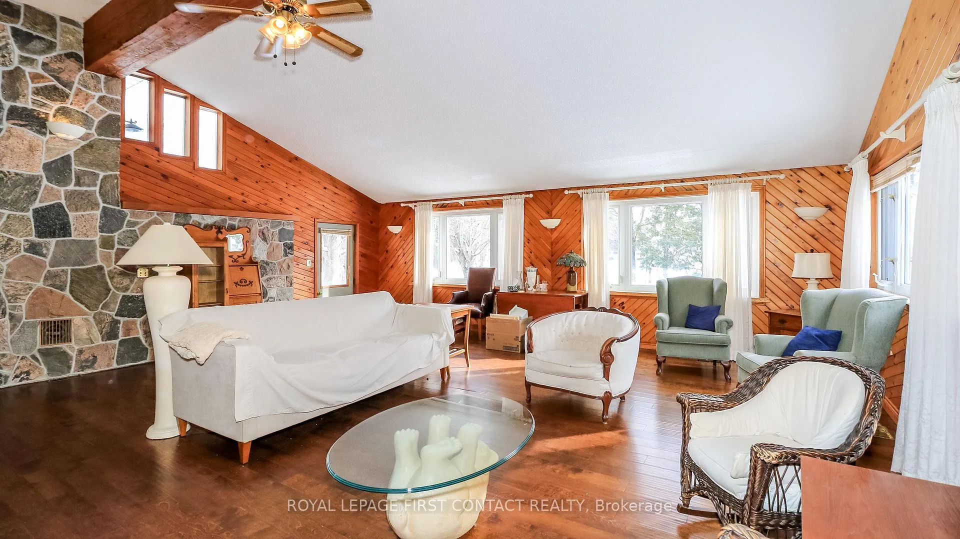 Photo 17 of 6237 2 Concession, Clearview, Rural Clearview — HOMEH