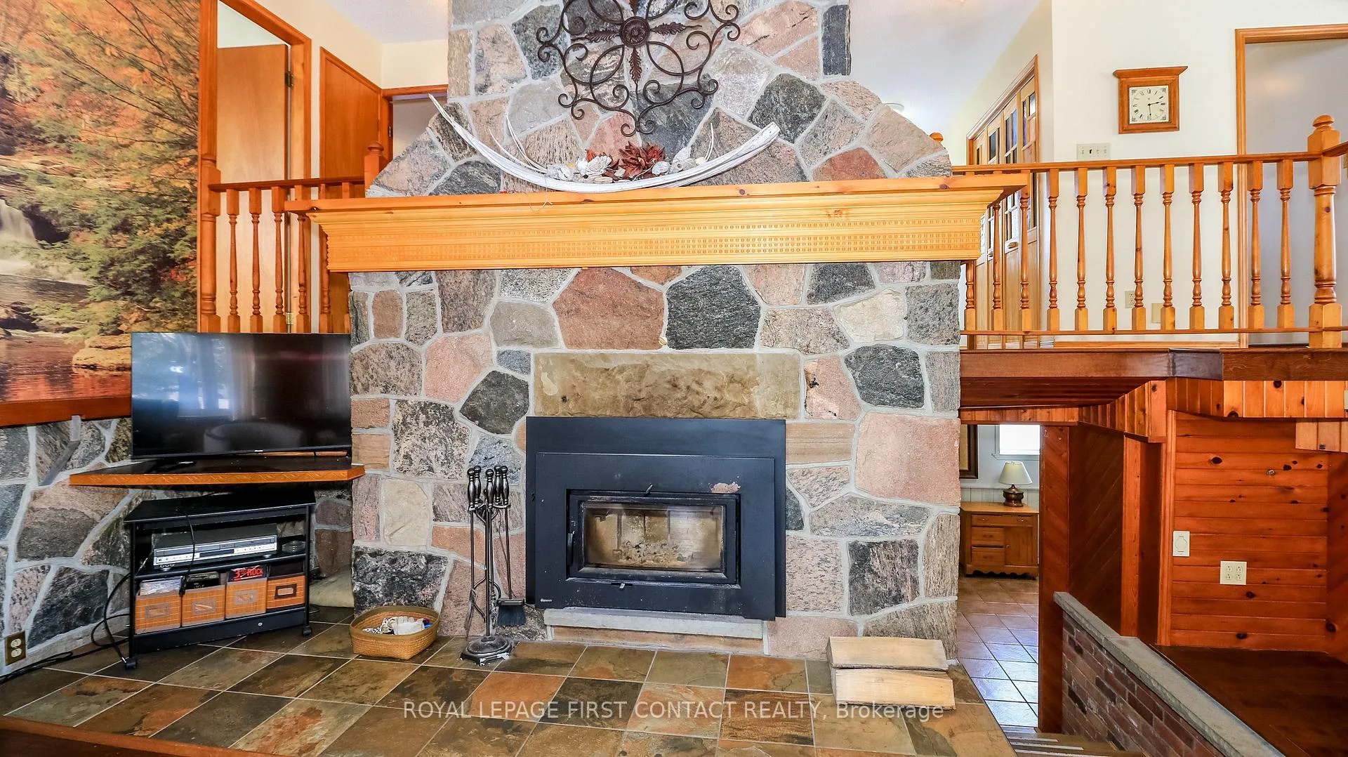 Photo 18 of 6237 2 Concession, Clearview, Rural Clearview — HOMEH