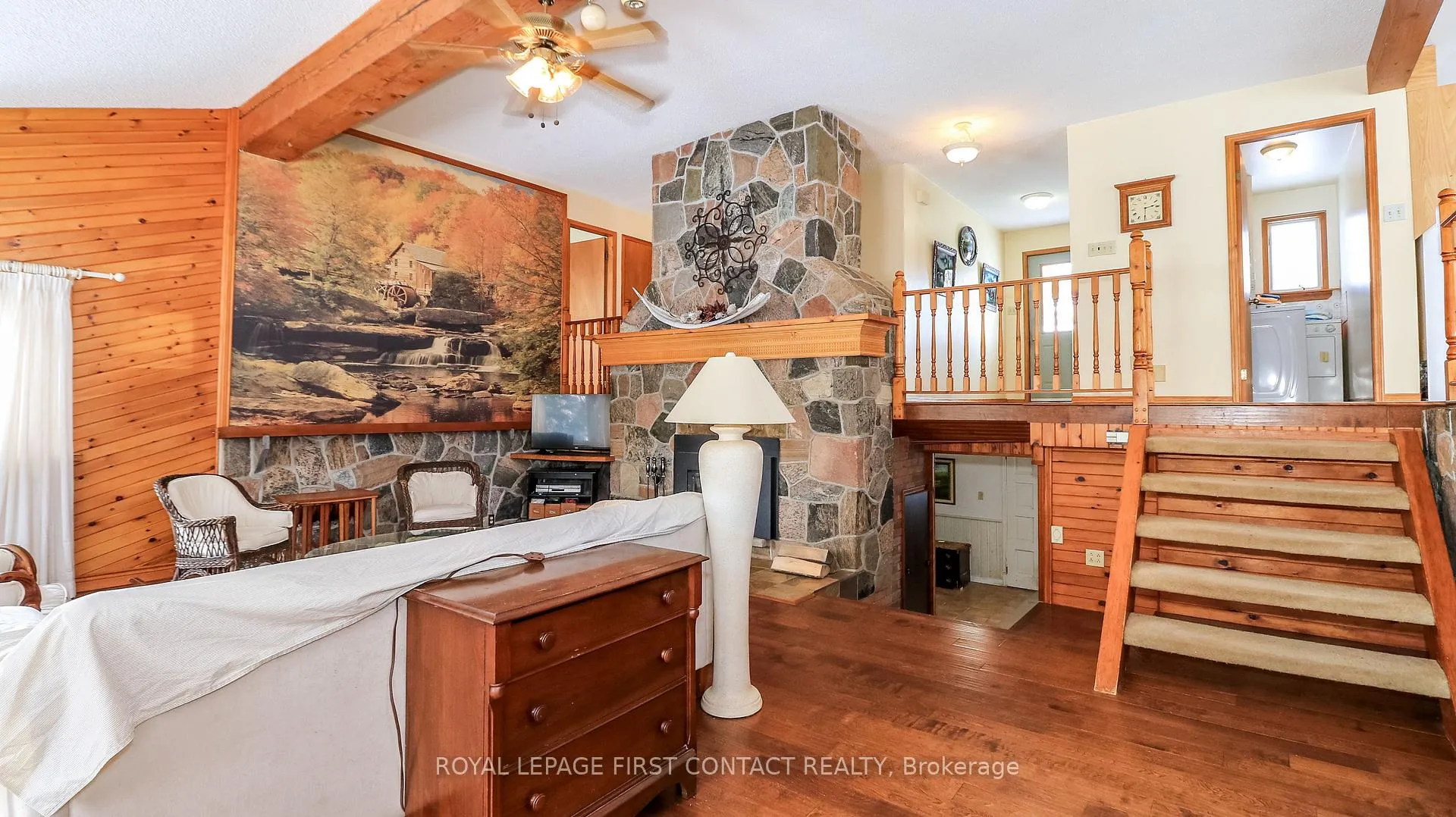 Photo 22 of 6237 2 Concession, Clearview, Rural Clearview — HOMEH