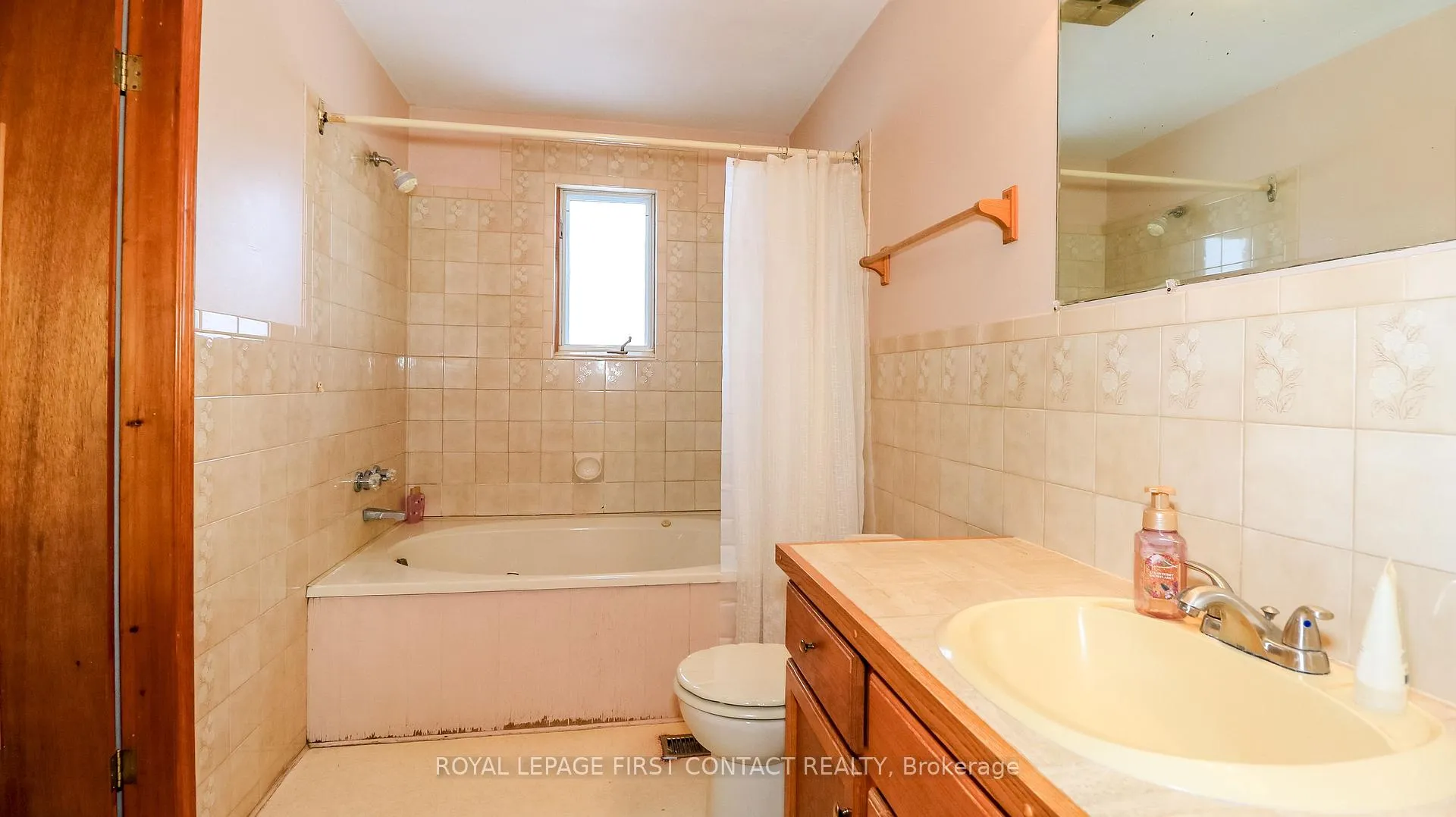 Photo 30 of 6237 2 Concession, Clearview, Rural Clearview — HOMEH