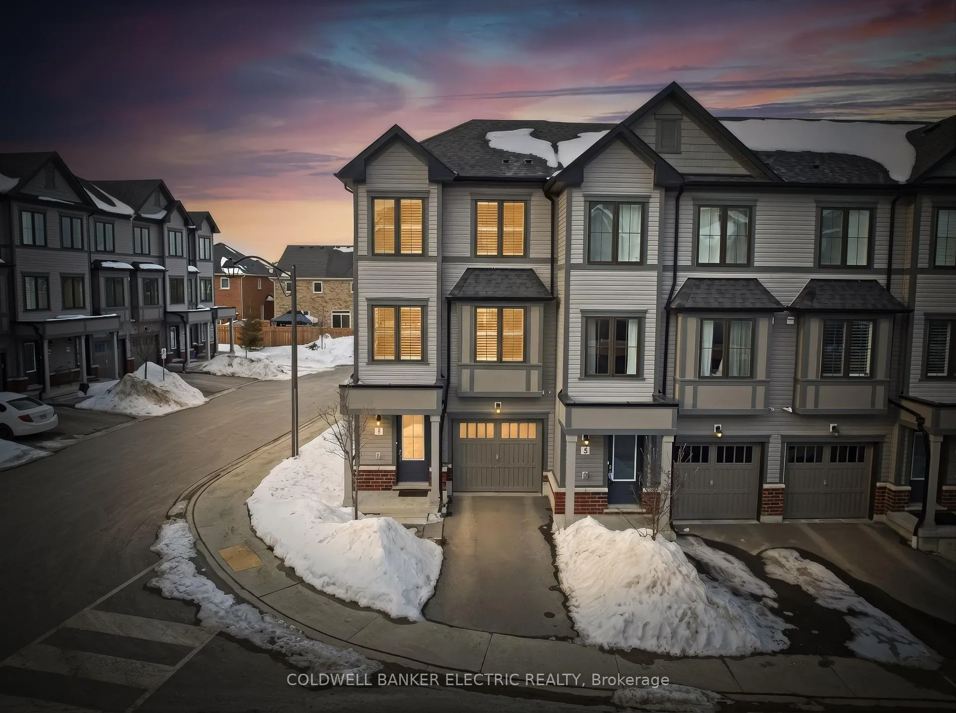 Photo 1 of 1 Loana Lane, Clarington, Bowmanville — HOMEH
