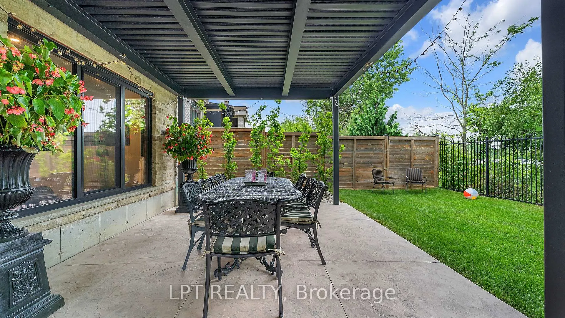 Photo 40 of Unit 253, 9861 Glendon Drive, Middlesex Centre, Rural Middlesex Centre — HOMEH