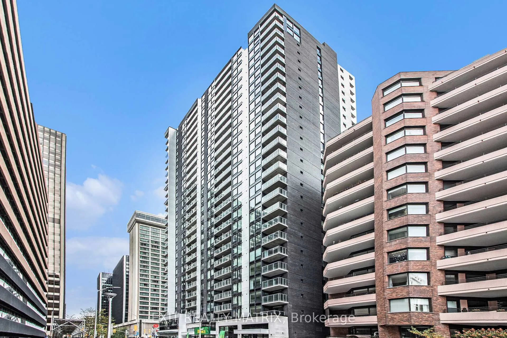 Photo 2 of Unit 1101, 340 Queen Street, Ottawa, Ottawa Centre — HOMEH