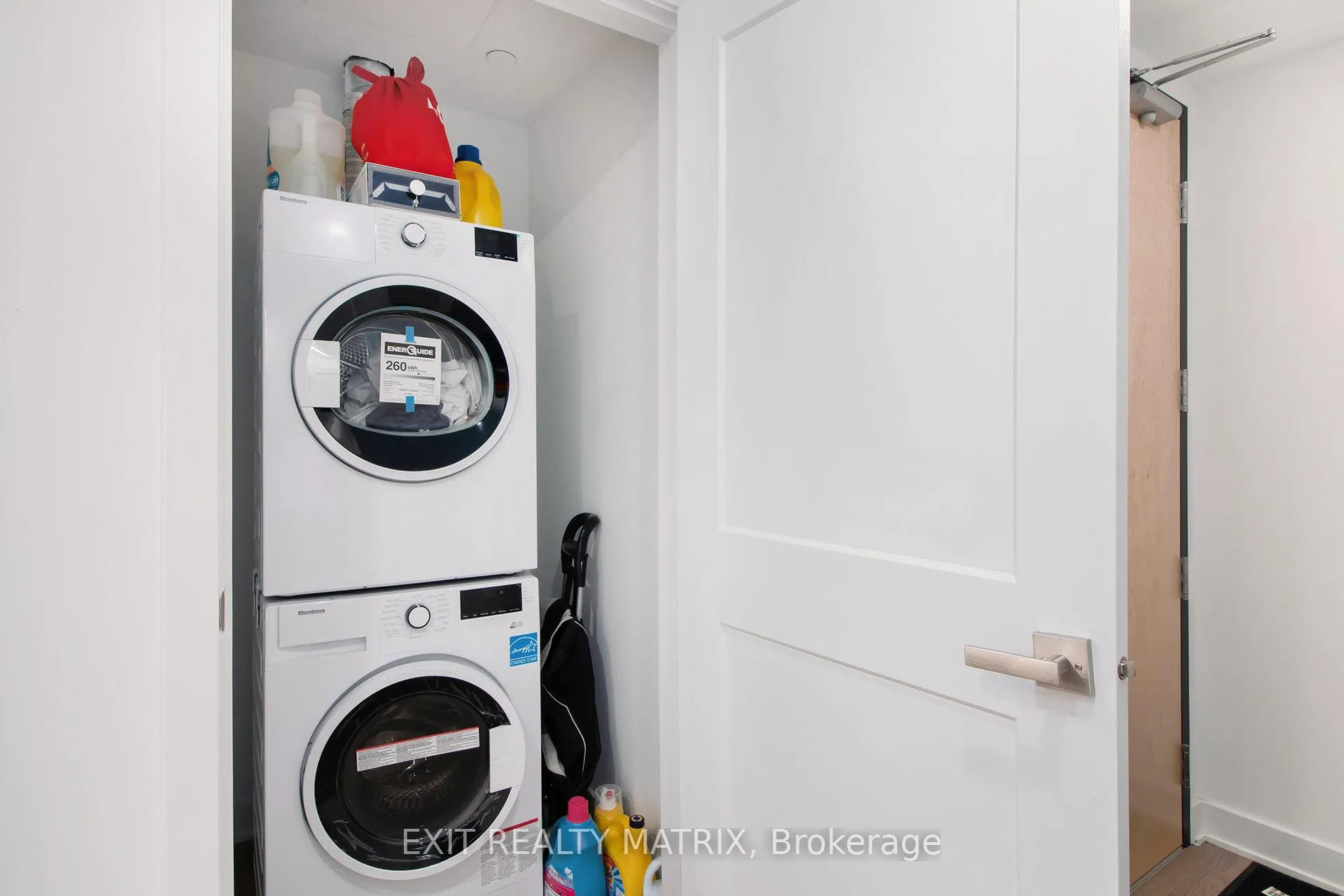 Photo 4 of Unit 1101, 340 Queen Street, Ottawa, Ottawa Centre — HOMEH