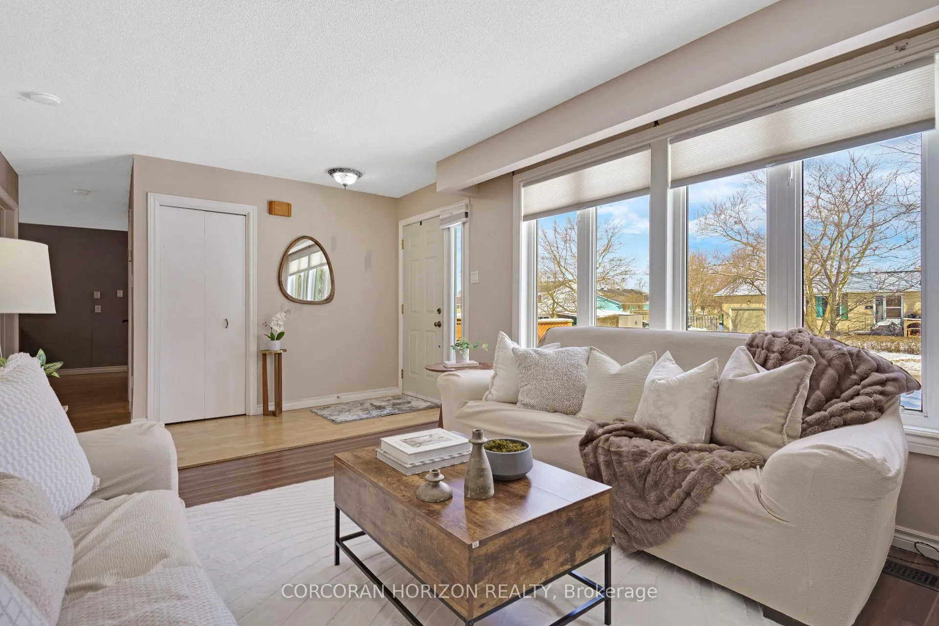 Photo 8 of 69 Eagen Drive, Kitchener — HOMEH