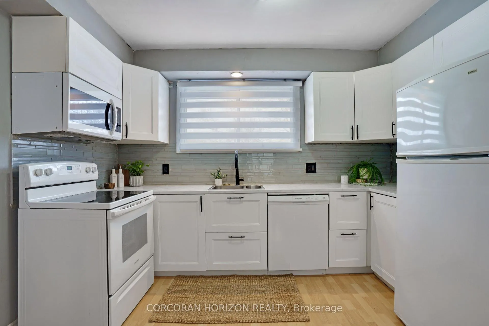Photo 14 of 69 Eagen Drive, Kitchener — HOMEH