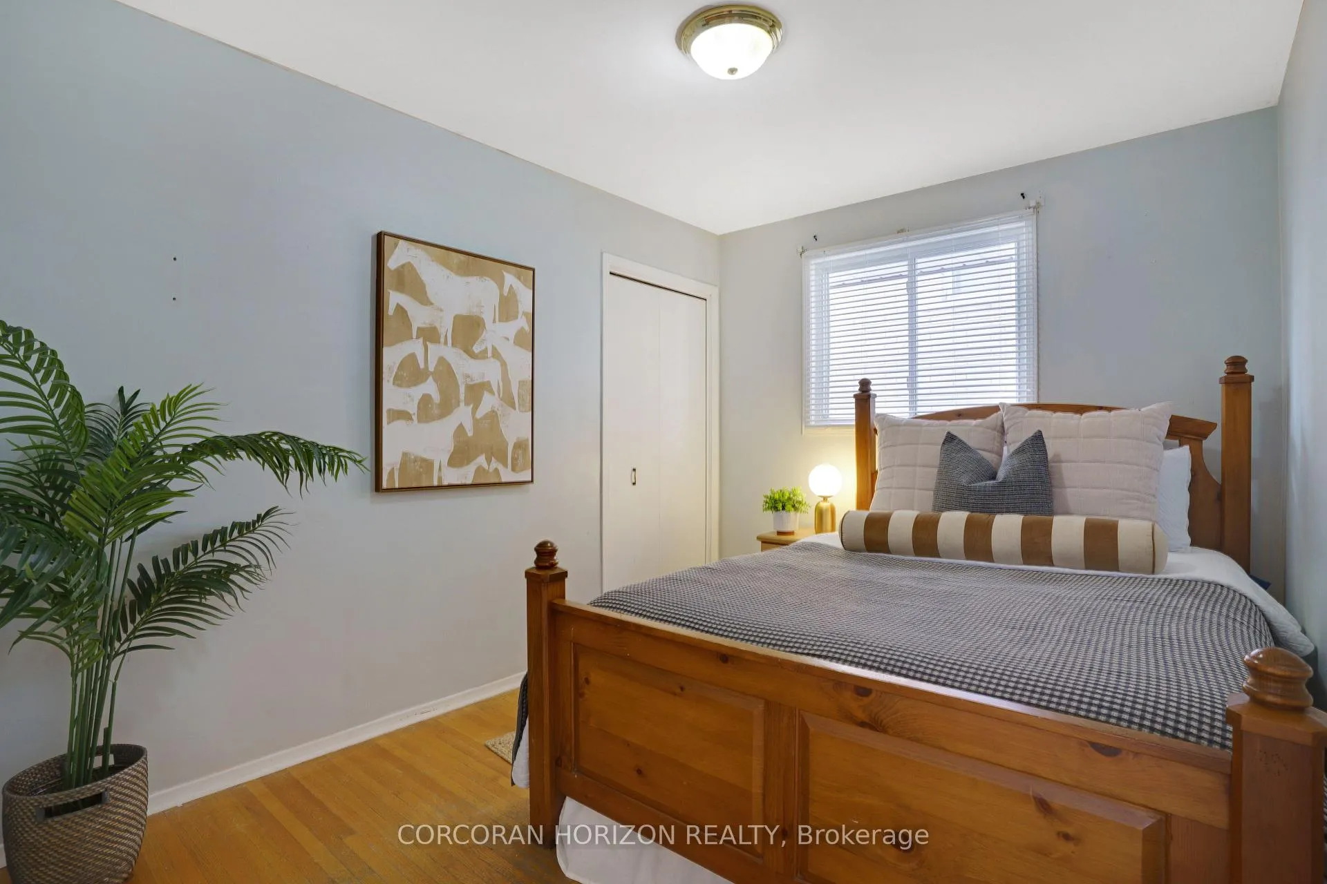 Photo 20 of 69 Eagen Drive, Kitchener — HOMEH