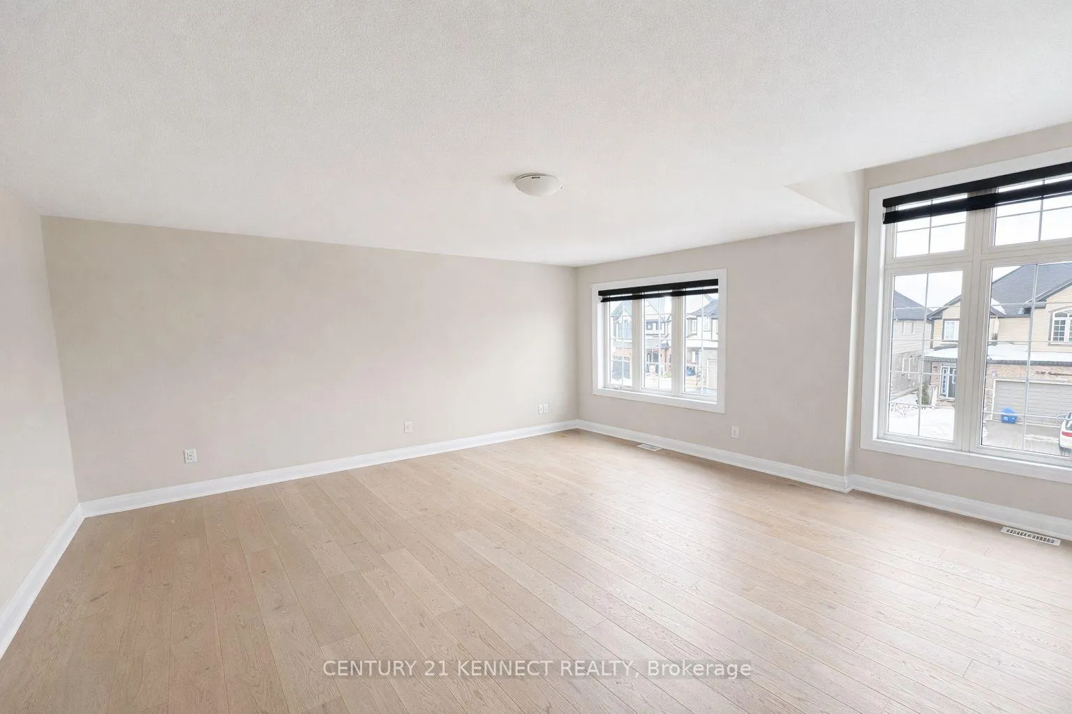 Photo 14 of 325 Sedgewood Street, Kitchener — HOMEH