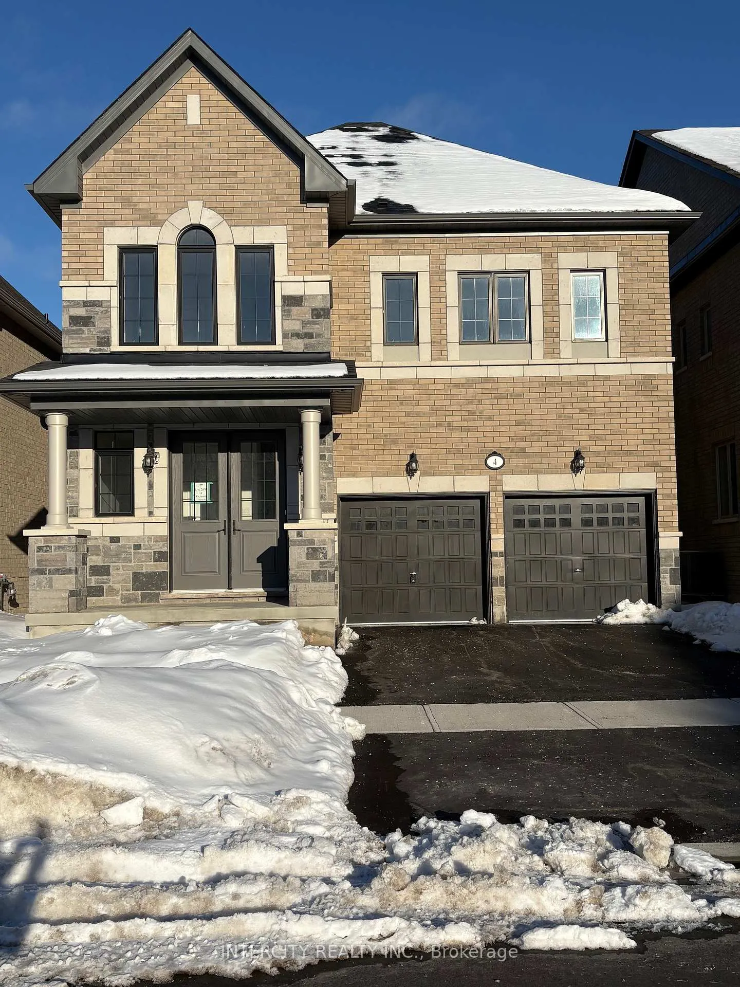 Front of Unit Lot 26W, 4 Keyworth Crescent