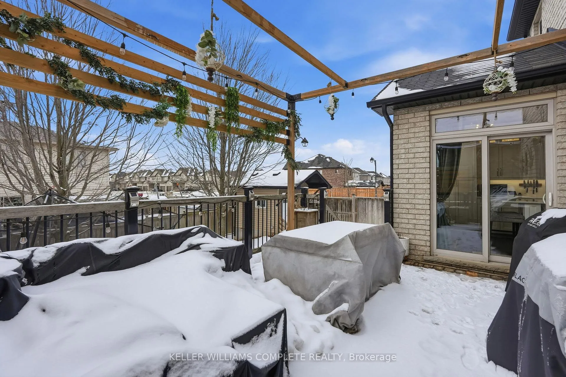 Photo 33 of 163 Garinger Crescent, Hamilton, Binbrook — HOMEH