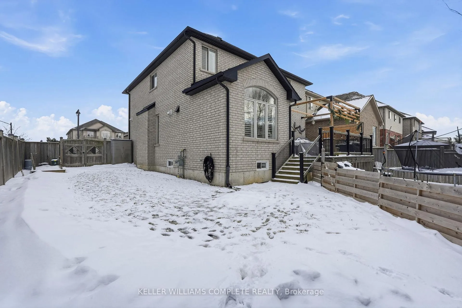 Photo 35 of 163 Garinger Crescent, Hamilton, Binbrook — HOMEH