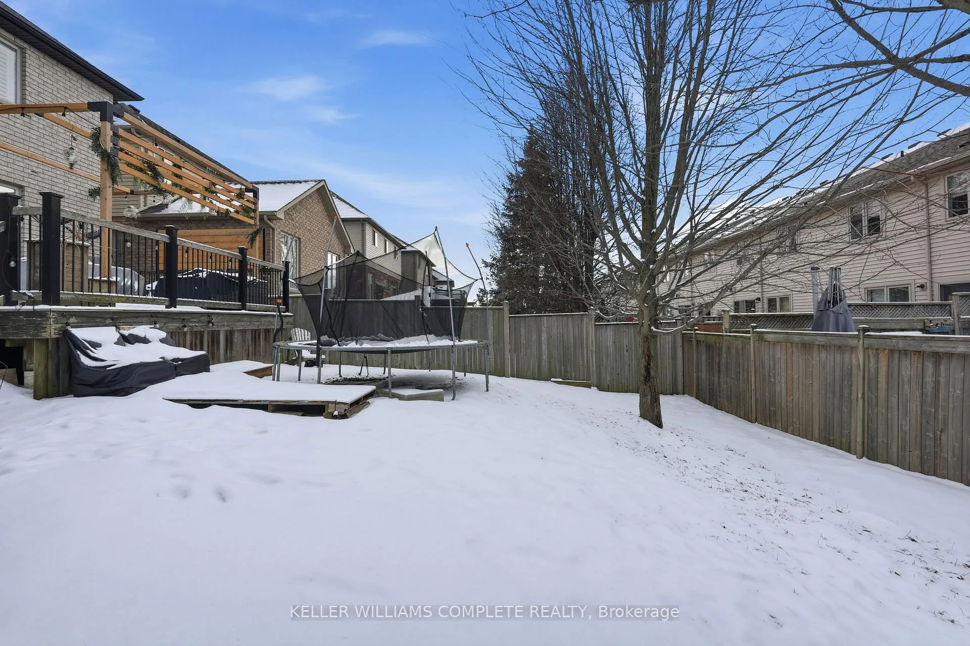 Photo 36 of 163 Garinger Crescent, Hamilton, Binbrook — HOMEH