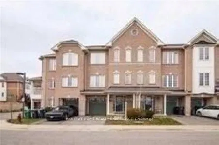 Front of 33 October Place