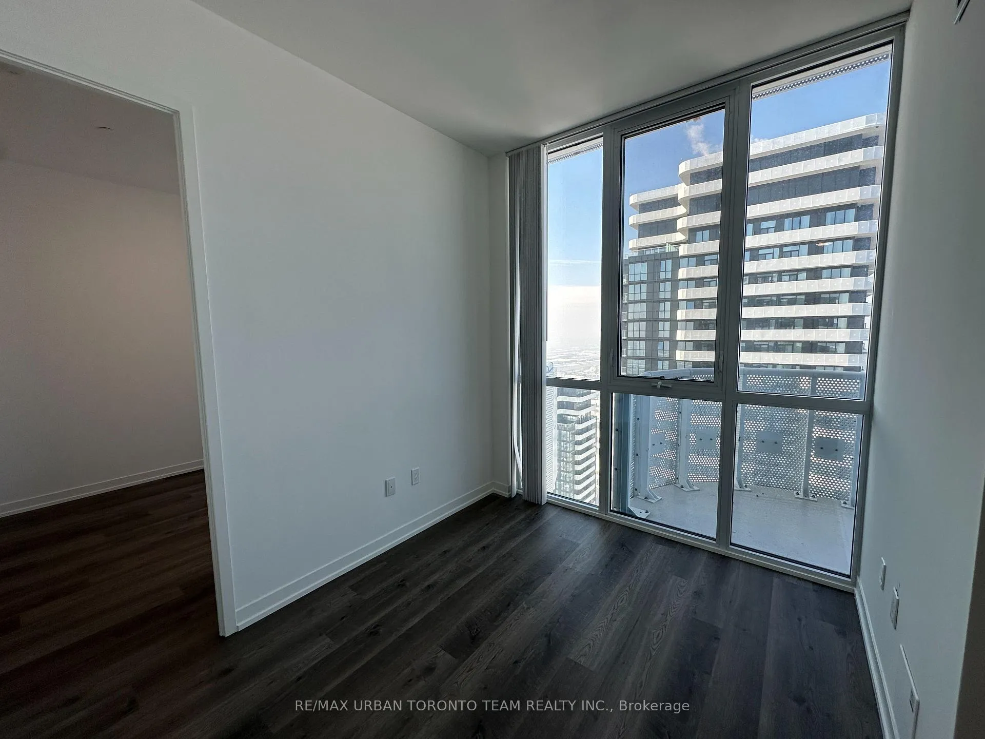 Photo 9 of Unit PH102, 8 Interchange Way, Vaughan, Vaughan Corporate Centre — HOMEH