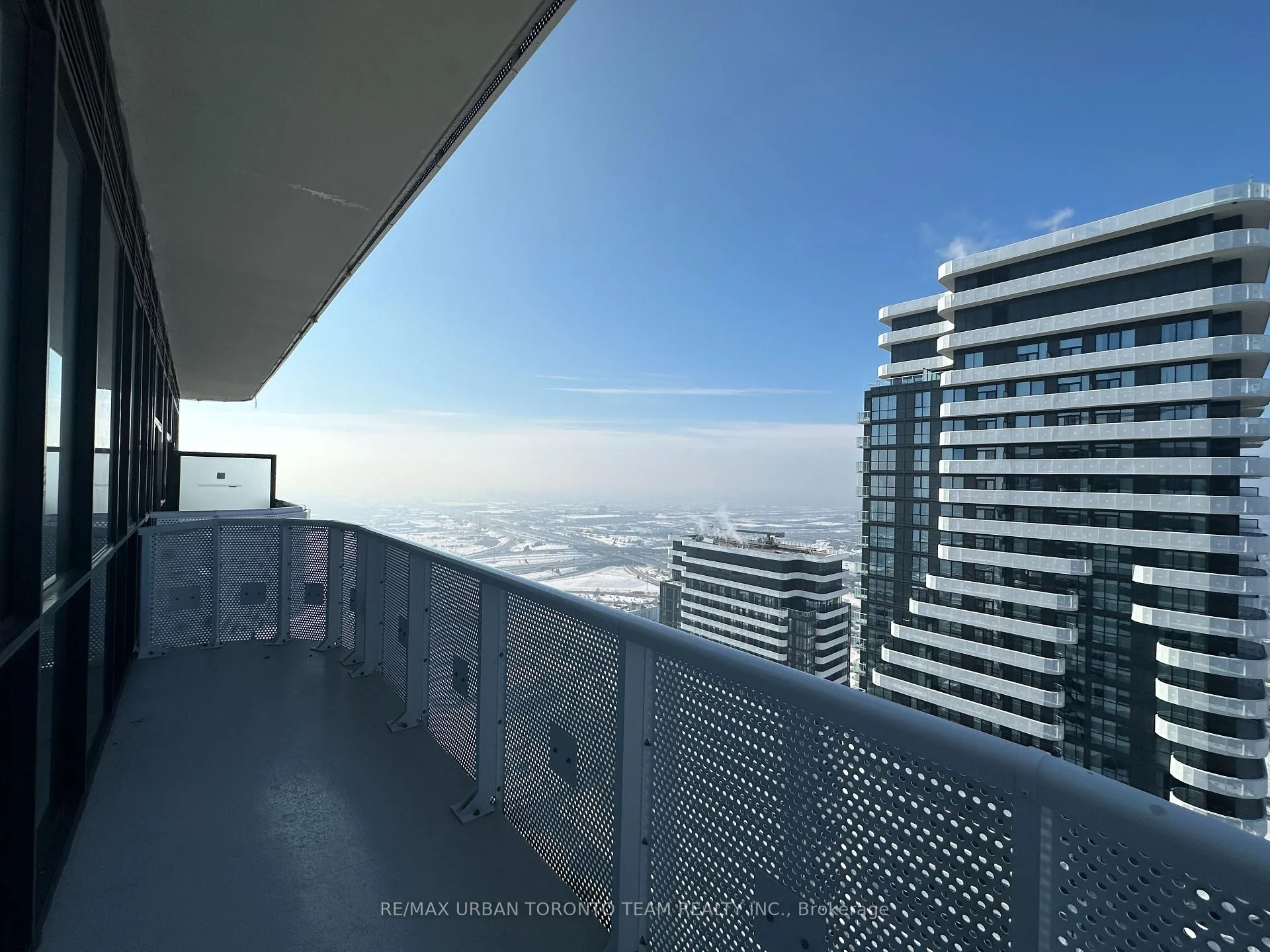 Photo 19 of Unit PH102, 8 Interchange Way, Vaughan, Vaughan Corporate Centre — HOMEH