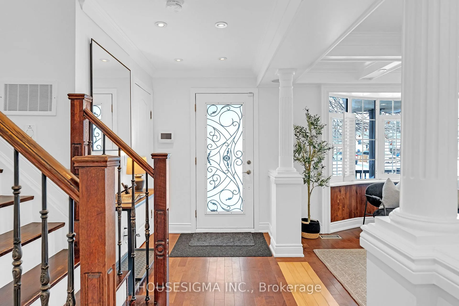 Photo 5 of 808 Krosno Boulevard, Pickering, Bay Ridges — HOMEH