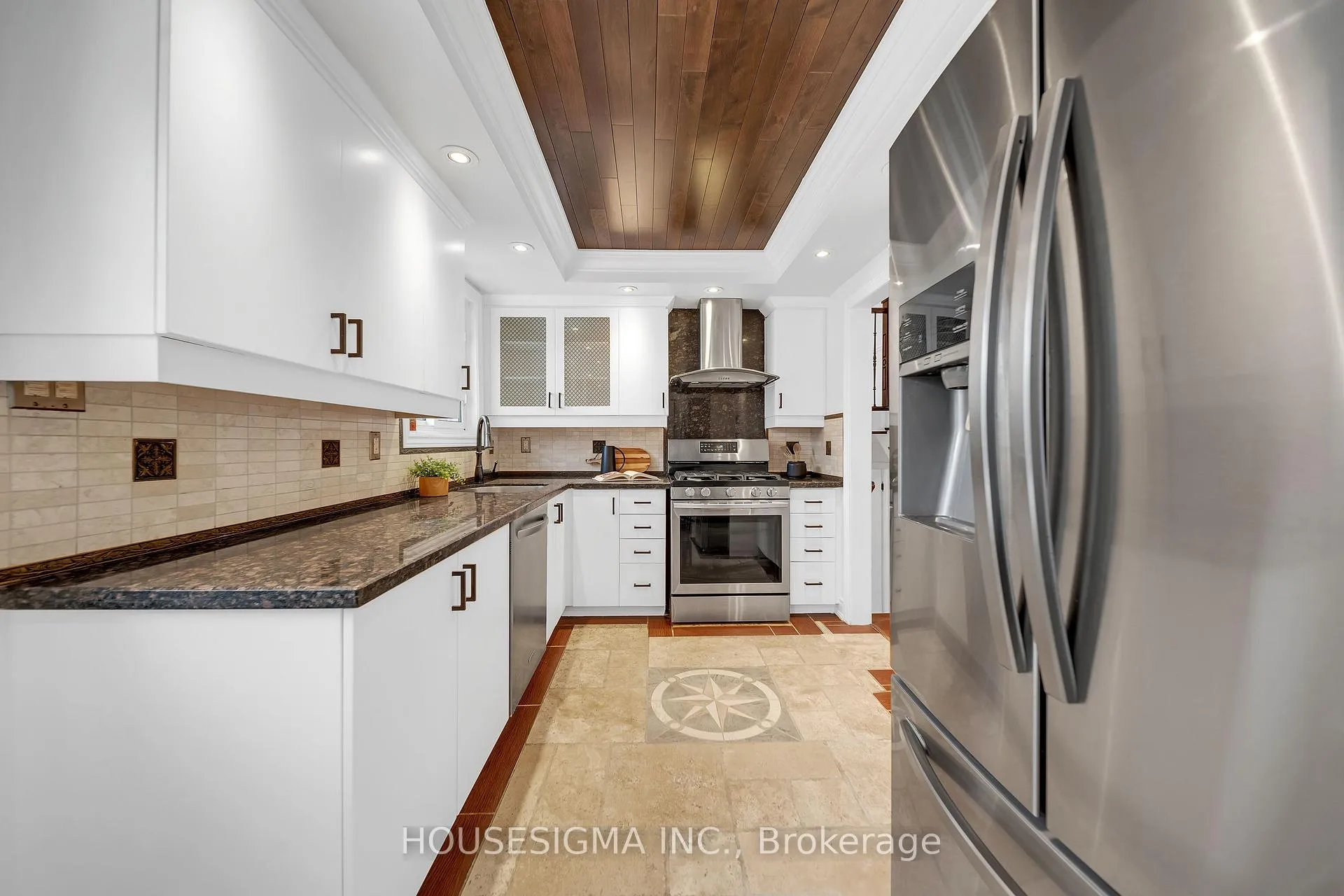 Photo 14 of 808 Krosno Boulevard, Pickering, Bay Ridges — HOMEH