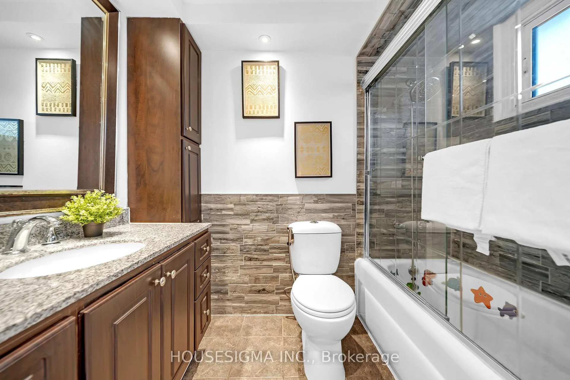 Photo 27 of 808 Krosno Boulevard, Pickering, Bay Ridges — HOMEH