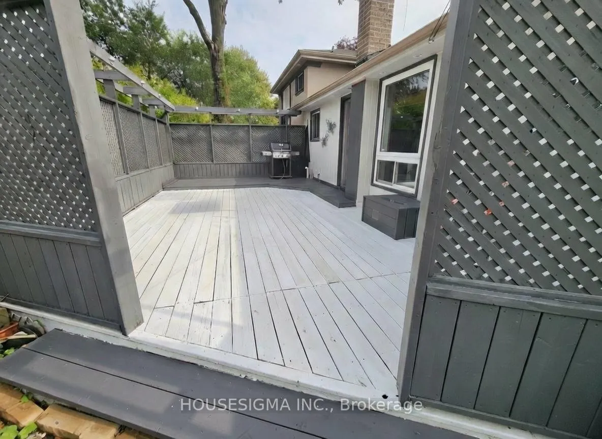 Photo 40 of 808 Krosno Boulevard, Pickering, Bay Ridges — HOMEH