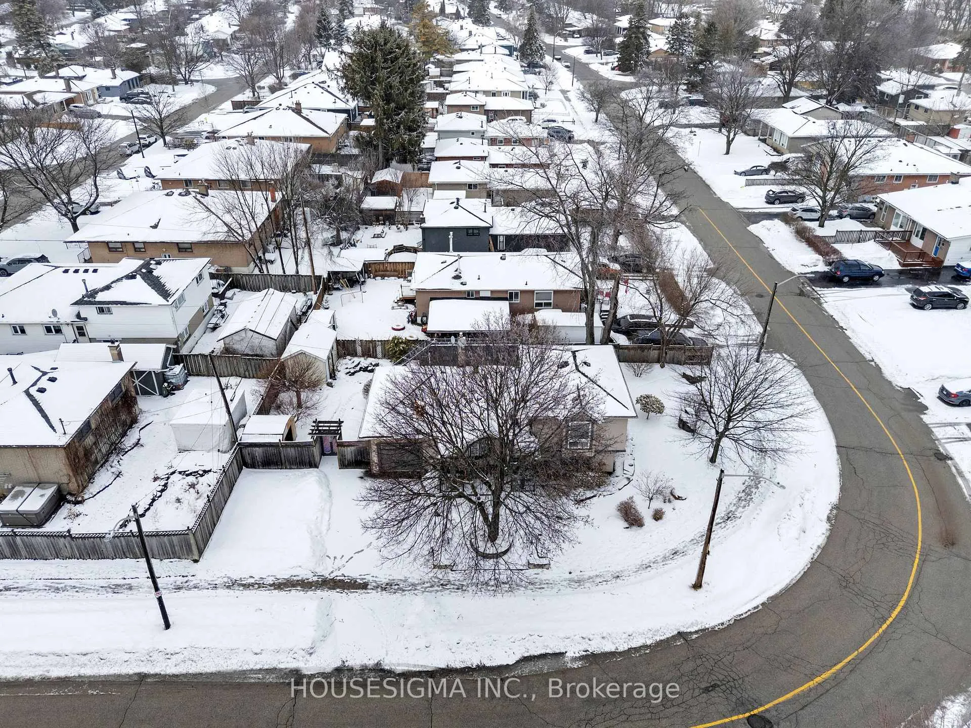 Photo 45 of 808 Krosno Boulevard, Pickering, Bay Ridges — HOMEH