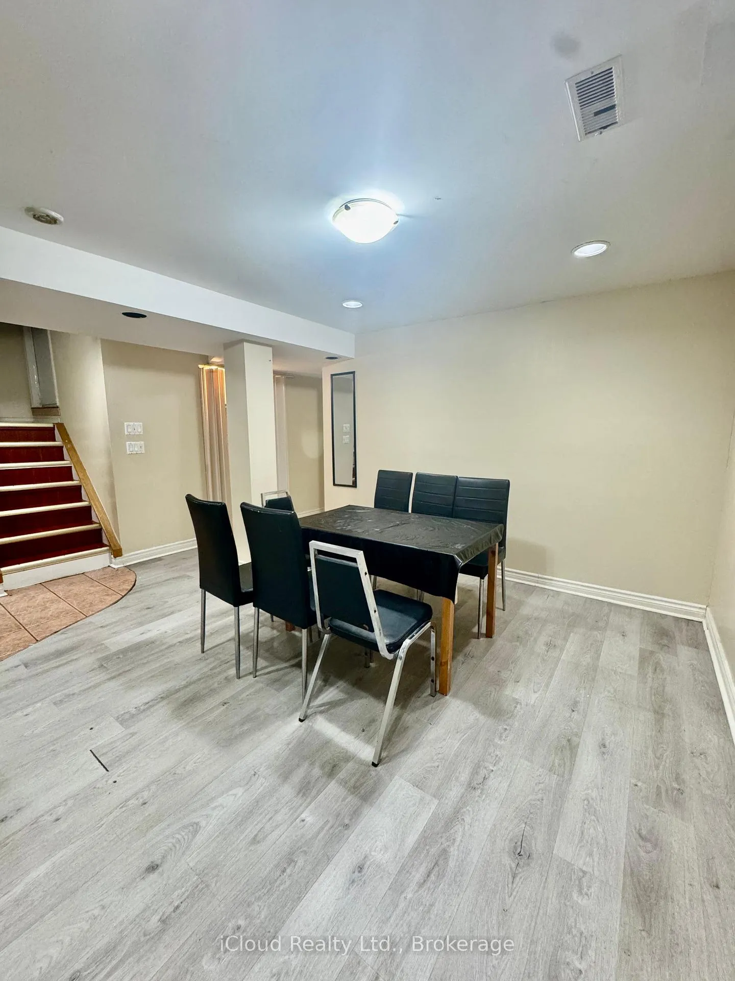 Photo 4 of Unit Bsmt, 141 Rainforest Drive, Brampton, Sandringham-Wellington — HOMEH