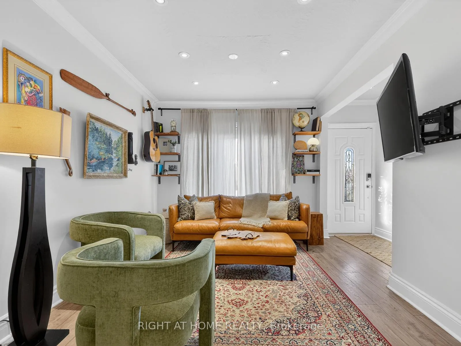 Photo 5 of 355 Caledonia Road, Toronto, Caledonia-Fairbank — HOMEH