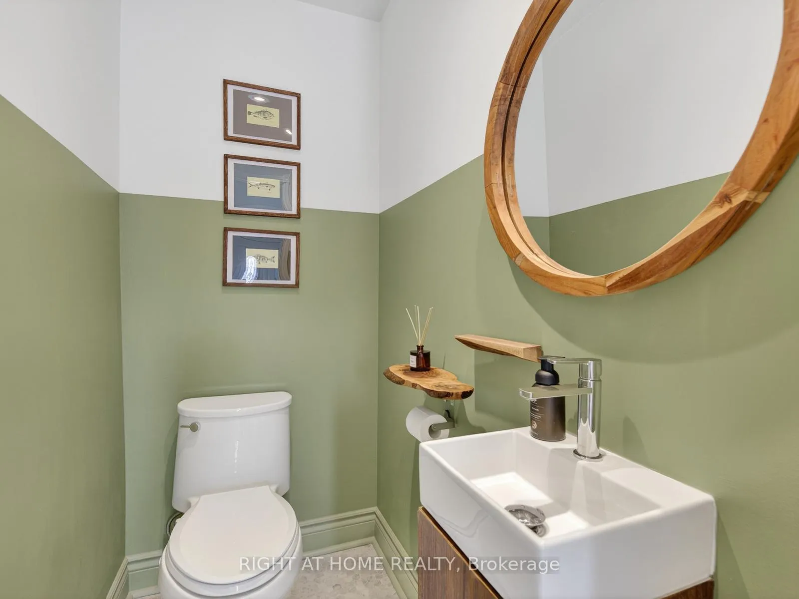 Photo 7 of 355 Caledonia Road, Toronto, Caledonia-Fairbank — HOMEH